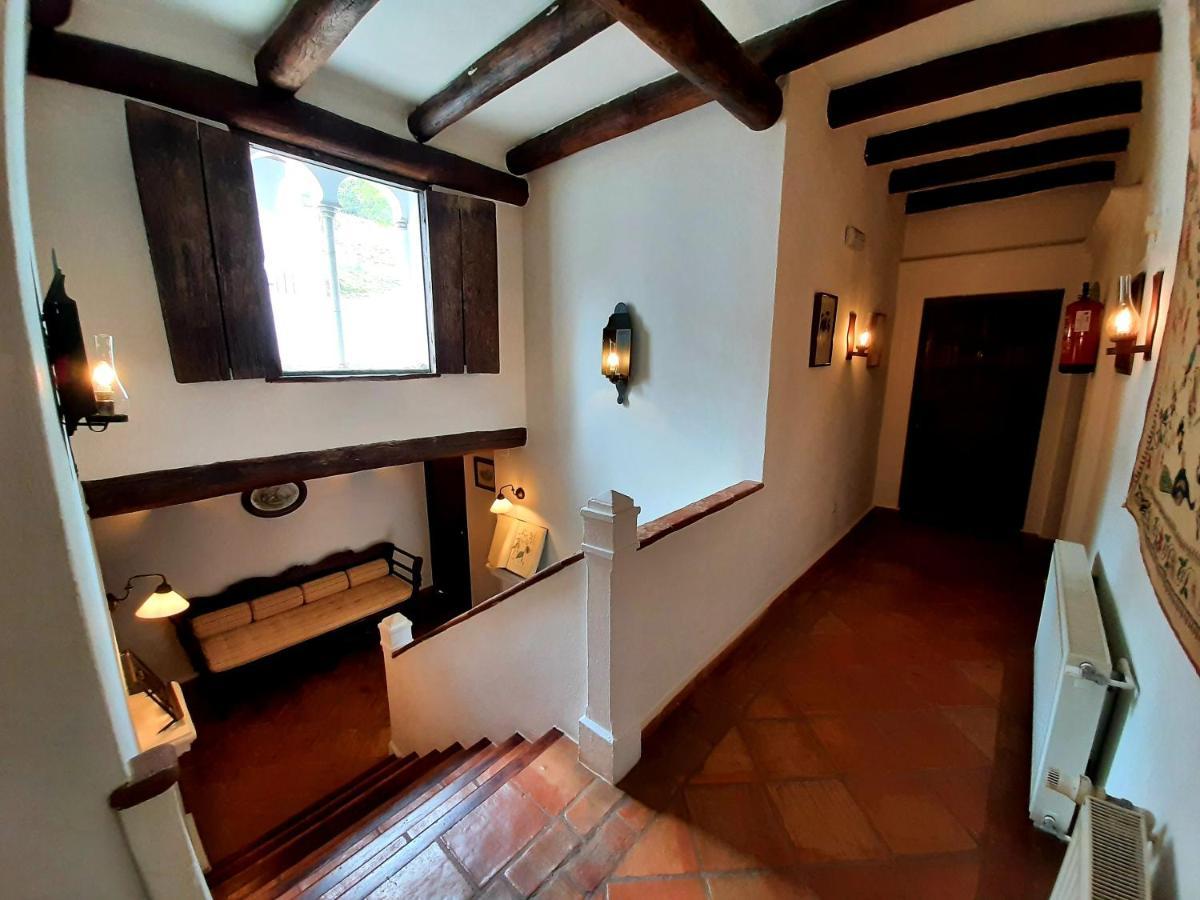 Finca Valbono Apartamentos Rurales Y Hotel Aracena Ngoại thất bức ảnh
