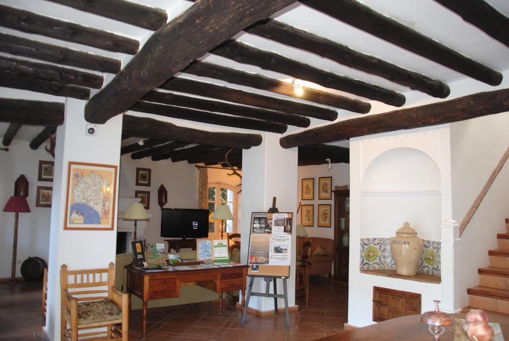 Finca Valbono Apartamentos Rurales Y Hotel Aracena Ngoại thất bức ảnh